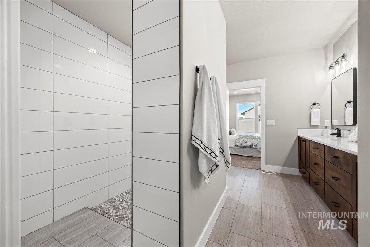 1676 Sandbar Rd, Emmett, Idaho 83617, 3 Bedrooms, 2 Bathrooms, Residential For Sale, Price $519,900,MLS 98969317