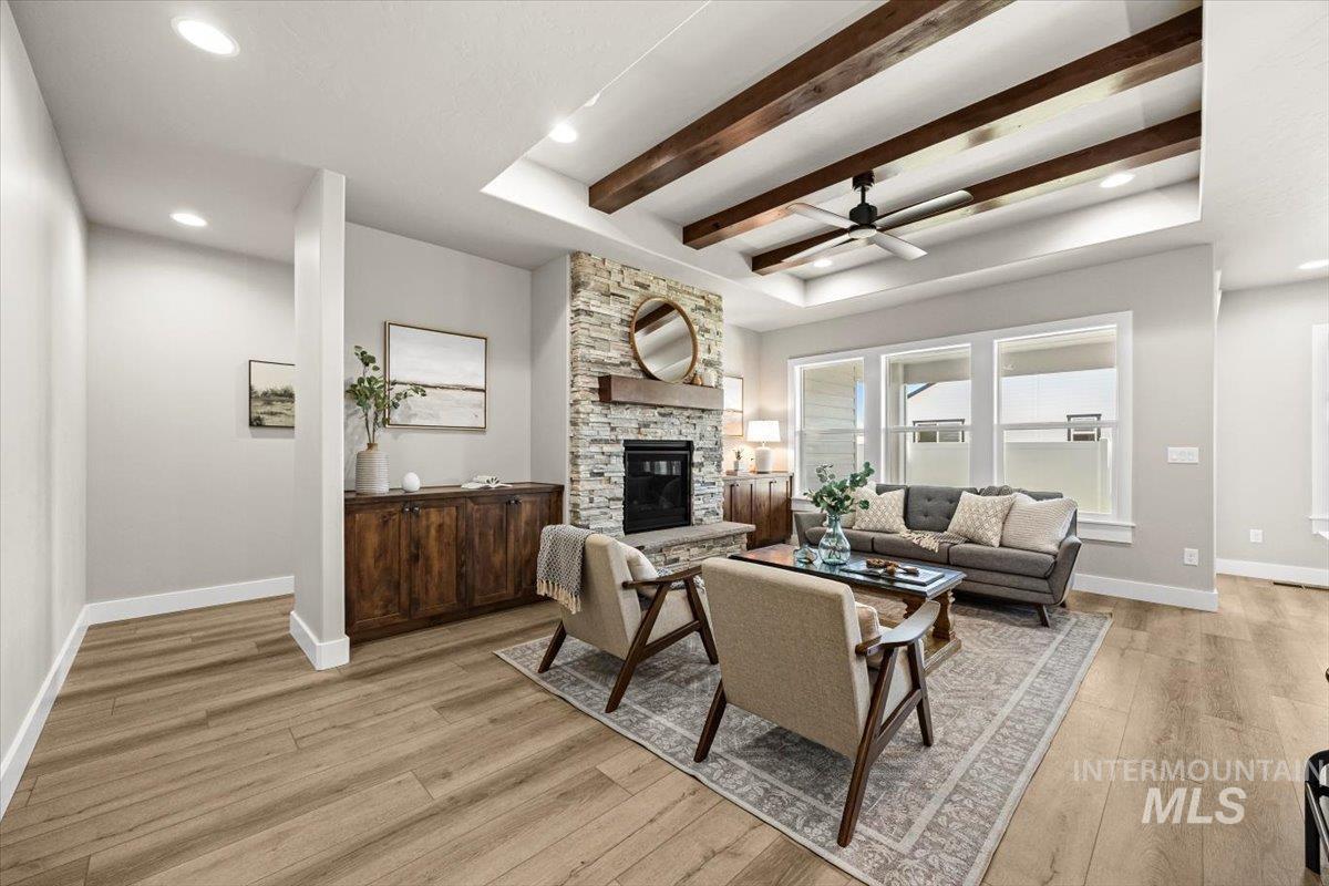 1676 Sandbar Rd, Emmett, Idaho 83617, 3 Bedrooms, 2 Bathrooms, Residential For Sale, Price $519,900,MLS 98969317