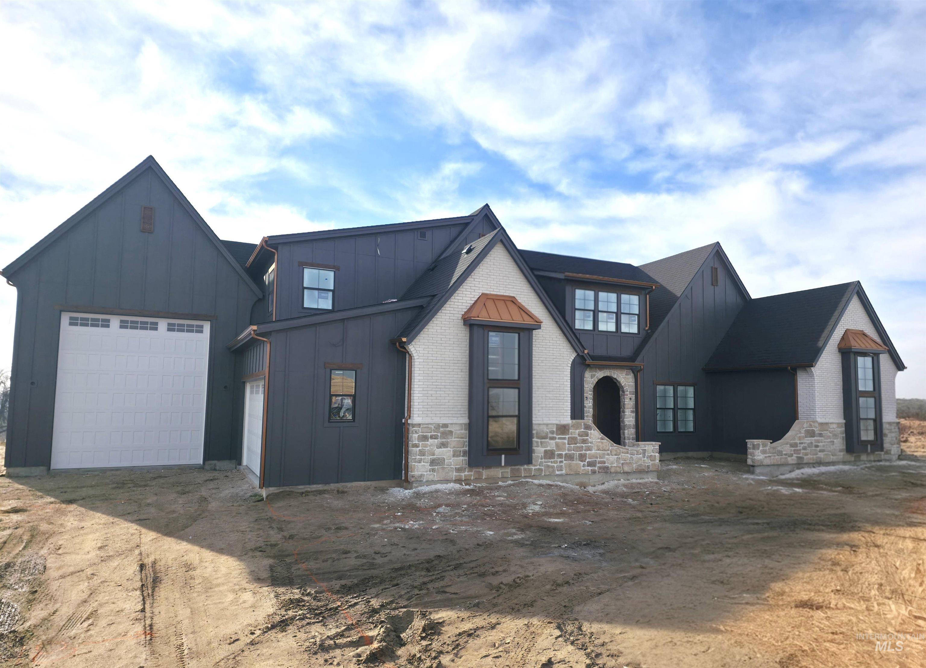 27463 Iron Horse Dr., Caldwell, Idaho 83607, 4 Bedrooms, 3.5 Bathrooms, Residential For Sale, Price $1,250,000,MLS 98969318