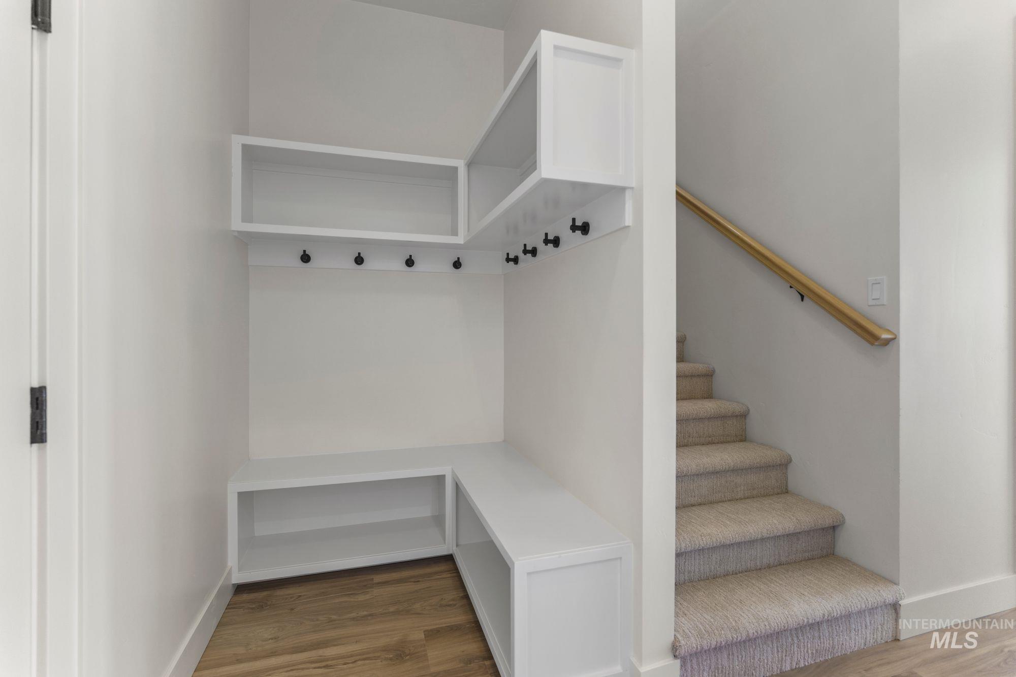 27463 Iron Horse Dr., Caldwell, Idaho 83607, 4 Bedrooms, 3.5 Bathrooms, Residential For Sale, Price $1,199,000,MLS 98969318