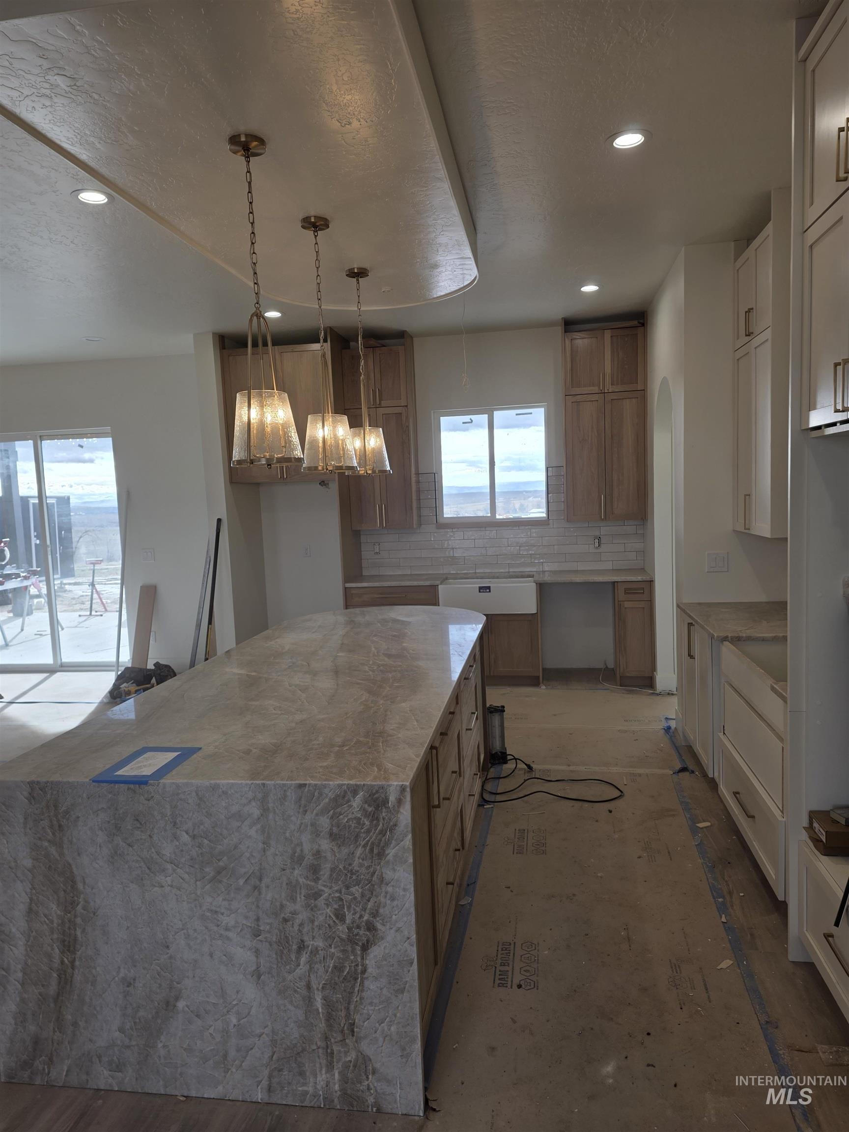 27463 Iron Horse Dr., Caldwell, Idaho 83607, 4 Bedrooms, 3.5 Bathrooms, Residential For Sale, Price $1,250,000, 98969318