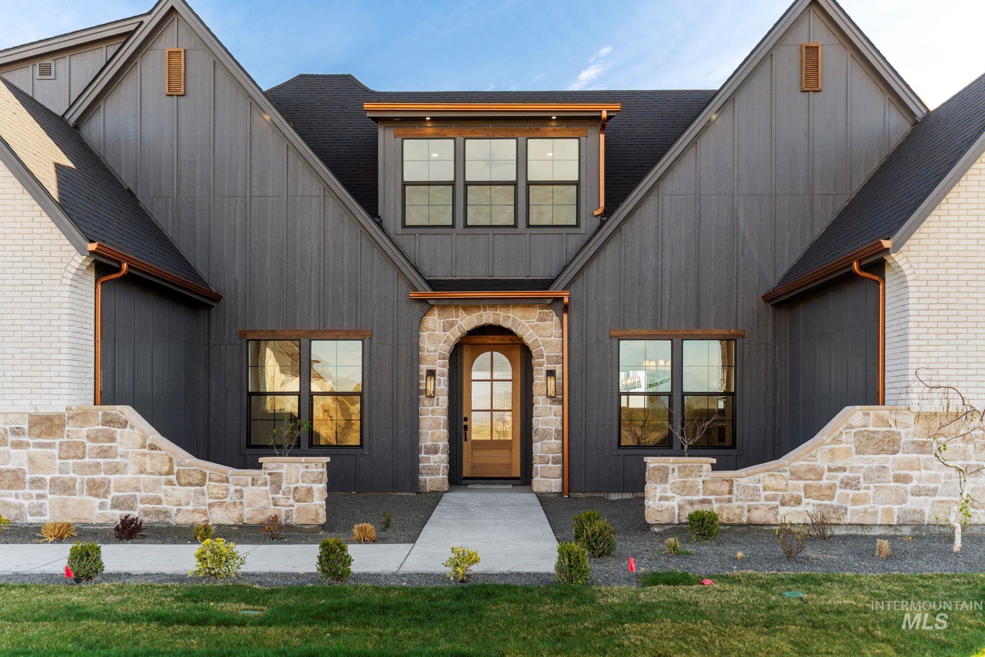 27463 Iron Horse Dr., Caldwell, Idaho 83607, 4 Bedrooms, 3.5 Bathrooms, Residential For Sale, Price $1,199,000,MLS 98969318