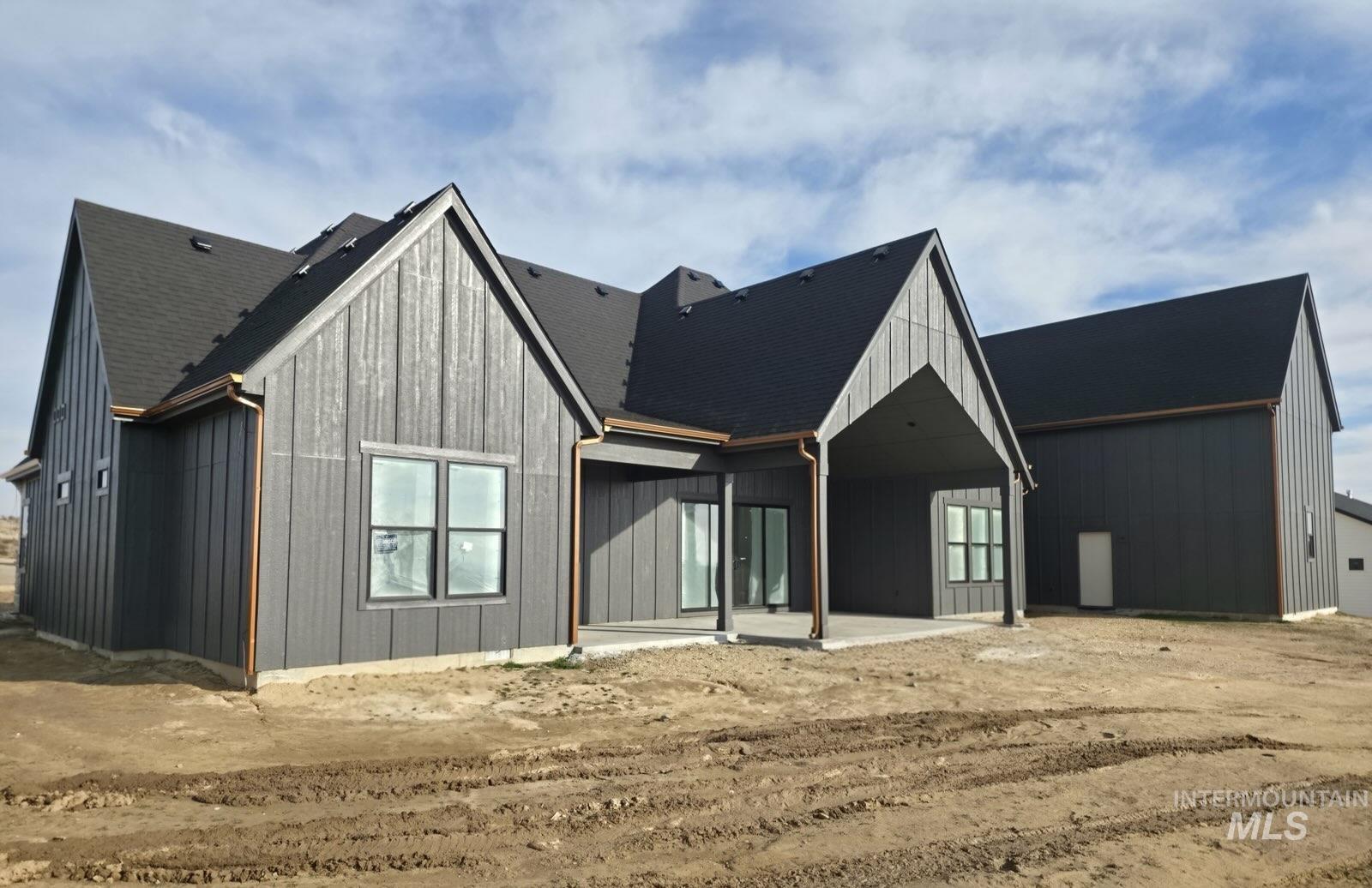 27463 Iron Horse Dr., Caldwell, Idaho 83607, 4 Bedrooms, 3.5 Bathrooms, Residential For Sale, Price $1,250,000,MLS 98969318