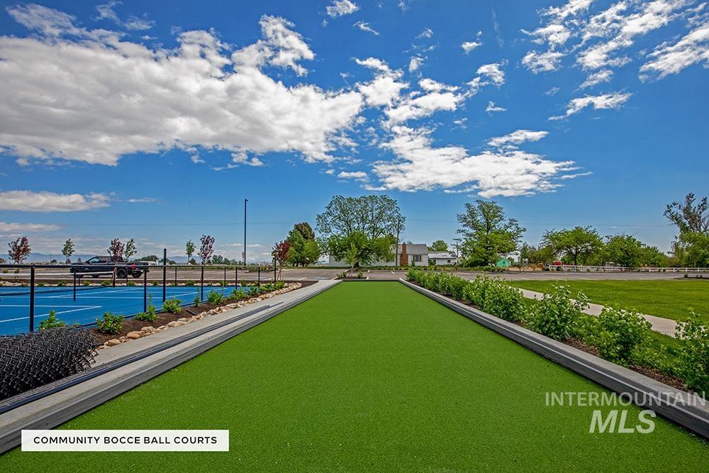 2141 E Thea Dr, Kuna, Idaho 83634, 4 Bedrooms, 3 Bathrooms, Residential For Sale, Price $799,900,MLS 98969319