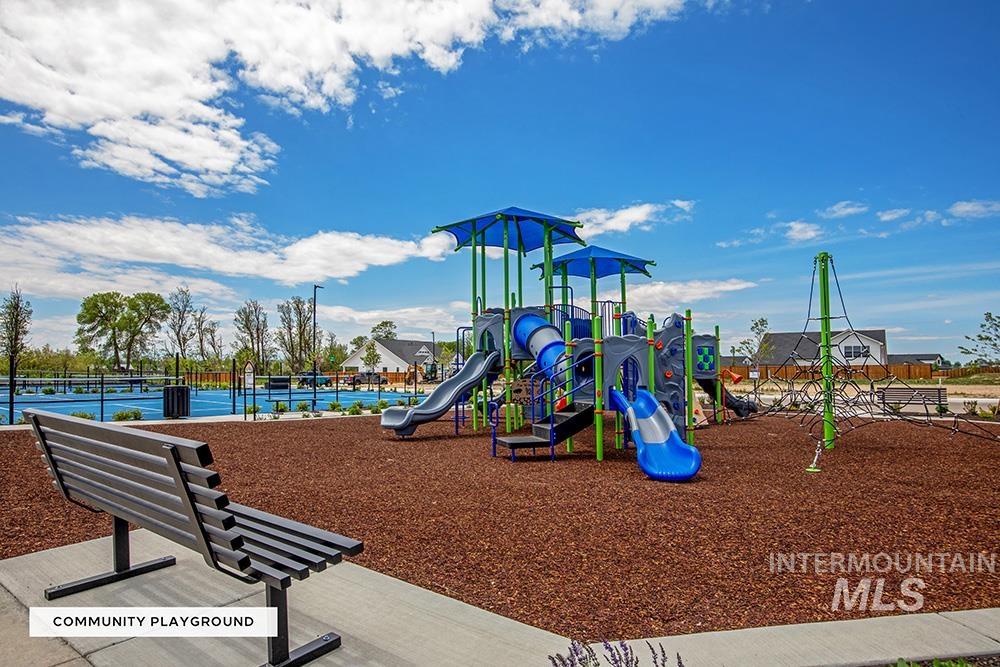 2141 E Thea Dr, Kuna, Idaho 83634, 4 Bedrooms, 3 Bathrooms, Residential For Sale, Price $799,900,MLS 98969319