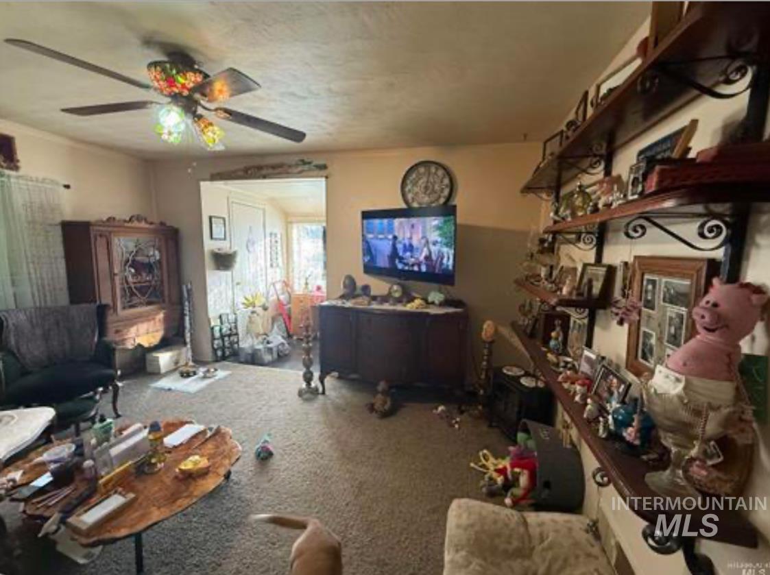 308 2nd Ave E, Jerome, Idaho 83338, 3 Bedrooms, 2 Bathrooms, Residential For Sale, Price $269,000,MLS 98969323