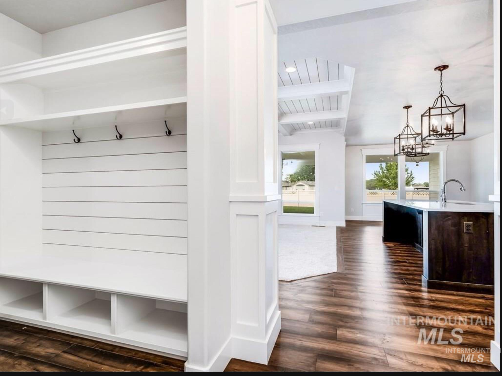 4881 N Bolsena Ave, Meridian, Idaho 83646, 3 Bedrooms, 2.5 Bathrooms, Residential For Sale, Price $1,150,000,MLS 98969324