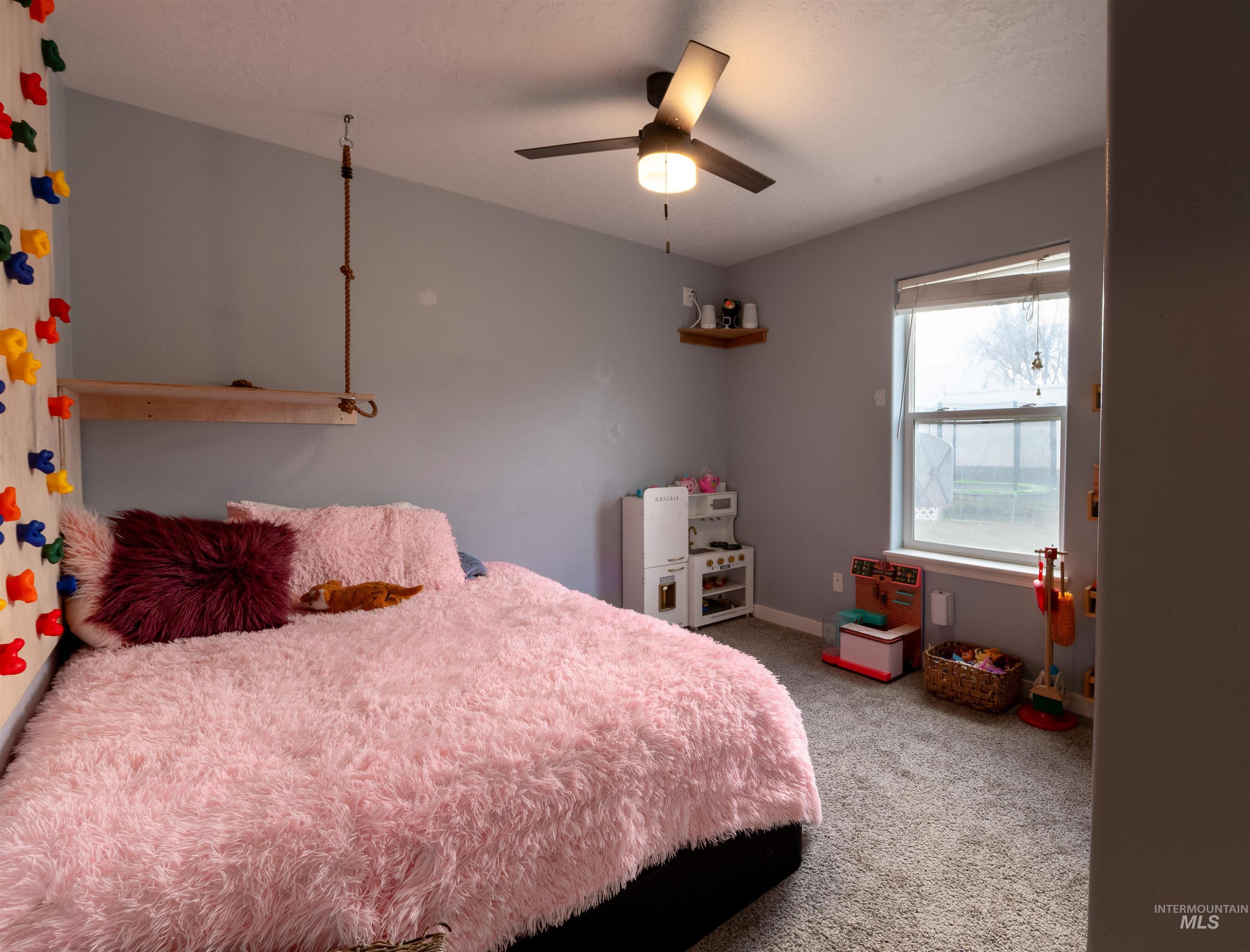 498 Clover Ave., Twin Falls, Idaho 83301, 4 Bedrooms, 2 Bathrooms, Residential For Sale, Price $359,000,MLS 98969325