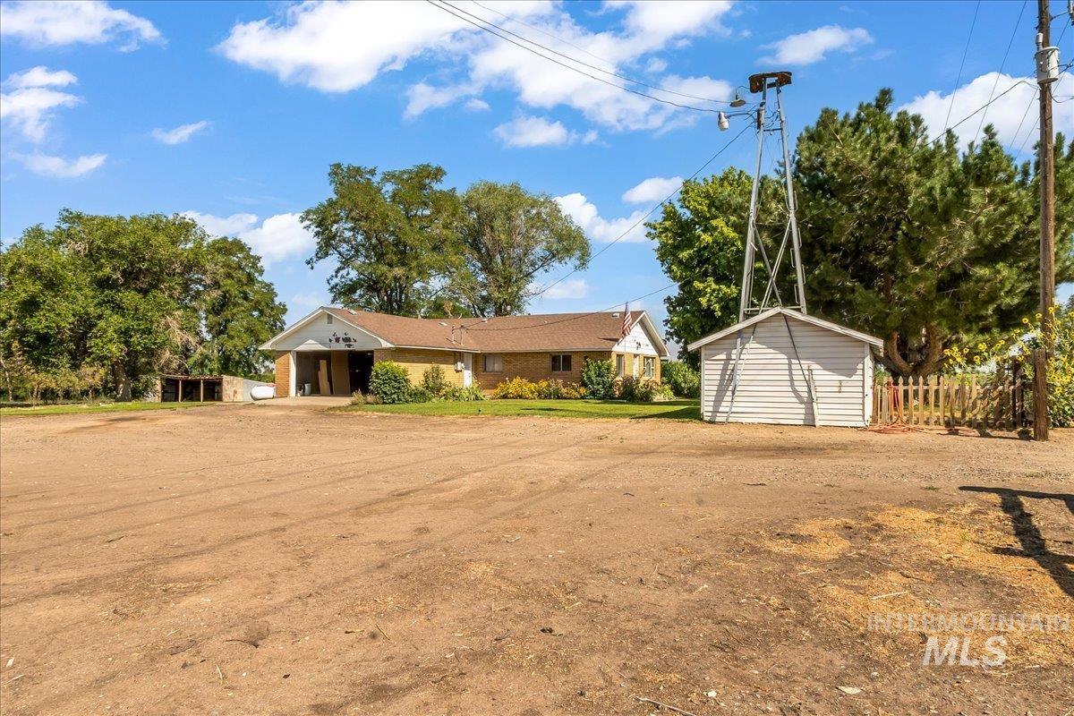 137 S 200 W, Jerome, Idaho 83338, 3 Bedrooms, 2 Bathrooms, Residential For Sale, Price $395,000,MLS 98969326