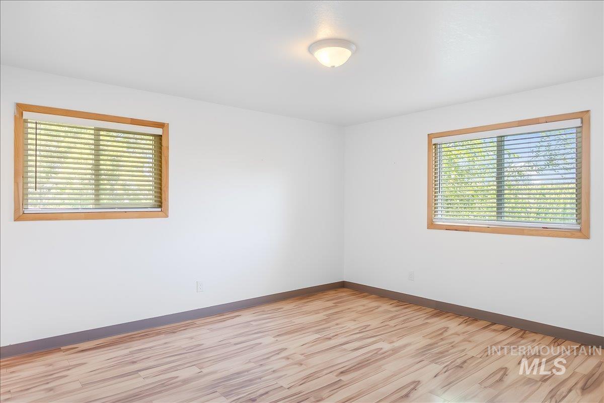 137 S 200 W, Jerome, Idaho 83338, 3 Bedrooms, 2 Bathrooms, Residential For Sale, Price $395,000,MLS 98969326