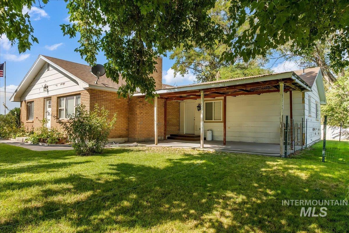 137 S 200 W, Jerome, Idaho 83338, 3 Bedrooms, 2 Bathrooms, Residential For Sale, Price $395,000,MLS 98969326