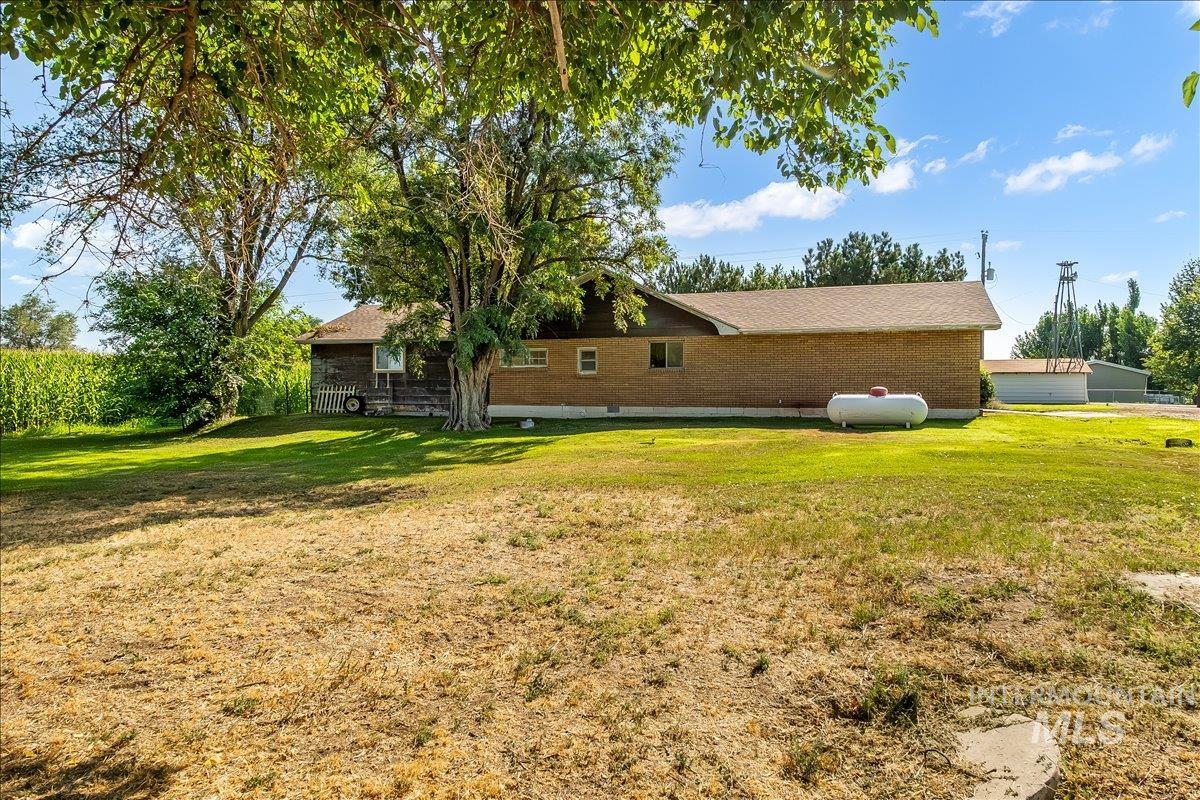 137 S 200 W, Jerome, Idaho 83338, 3 Bedrooms, 2 Bathrooms, Residential For Sale, Price $395,000,MLS 98969326