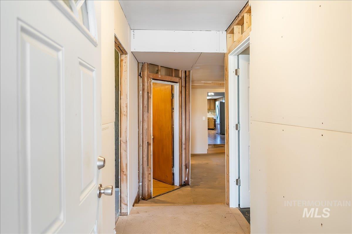 137 S 200 W, Jerome, Idaho 83338, 3 Bedrooms, 2 Bathrooms, Residential For Sale, Price $395,000,MLS 98969326