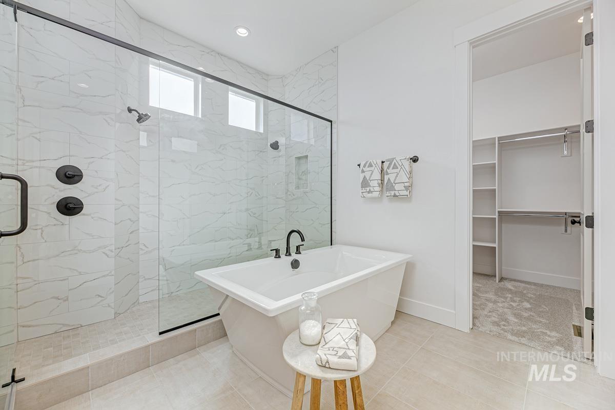 21726 Appaloosa Ave, Star, Idaho 83669, 4 Bedrooms, 3.5 Bathrooms, Residential For Sale, Price $1,127,044,MLS 98969327