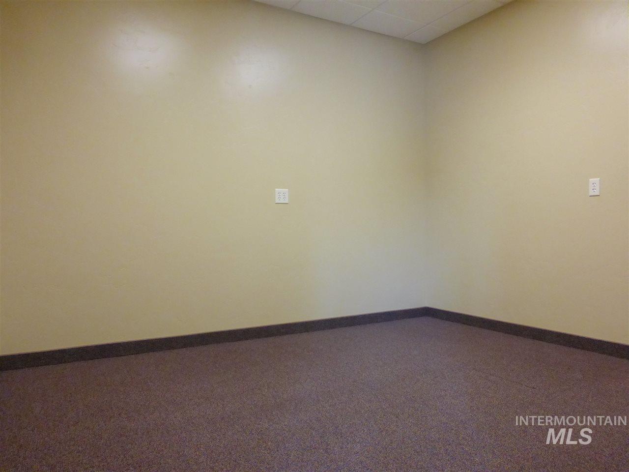 1135 12th Ave Road, Nampa, Idaho 83686, 3 Rooms, Business/Commercial For Sale, Price $14,400, 98969328