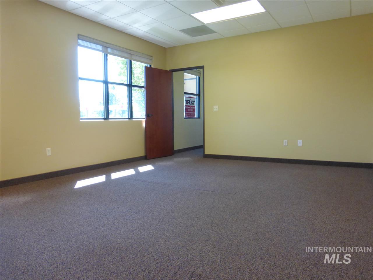 1135 12th Ave Road, Nampa, Idaho 83686, 3 Rooms, Business/Commercial For Sale, Price $14,400, 98969328