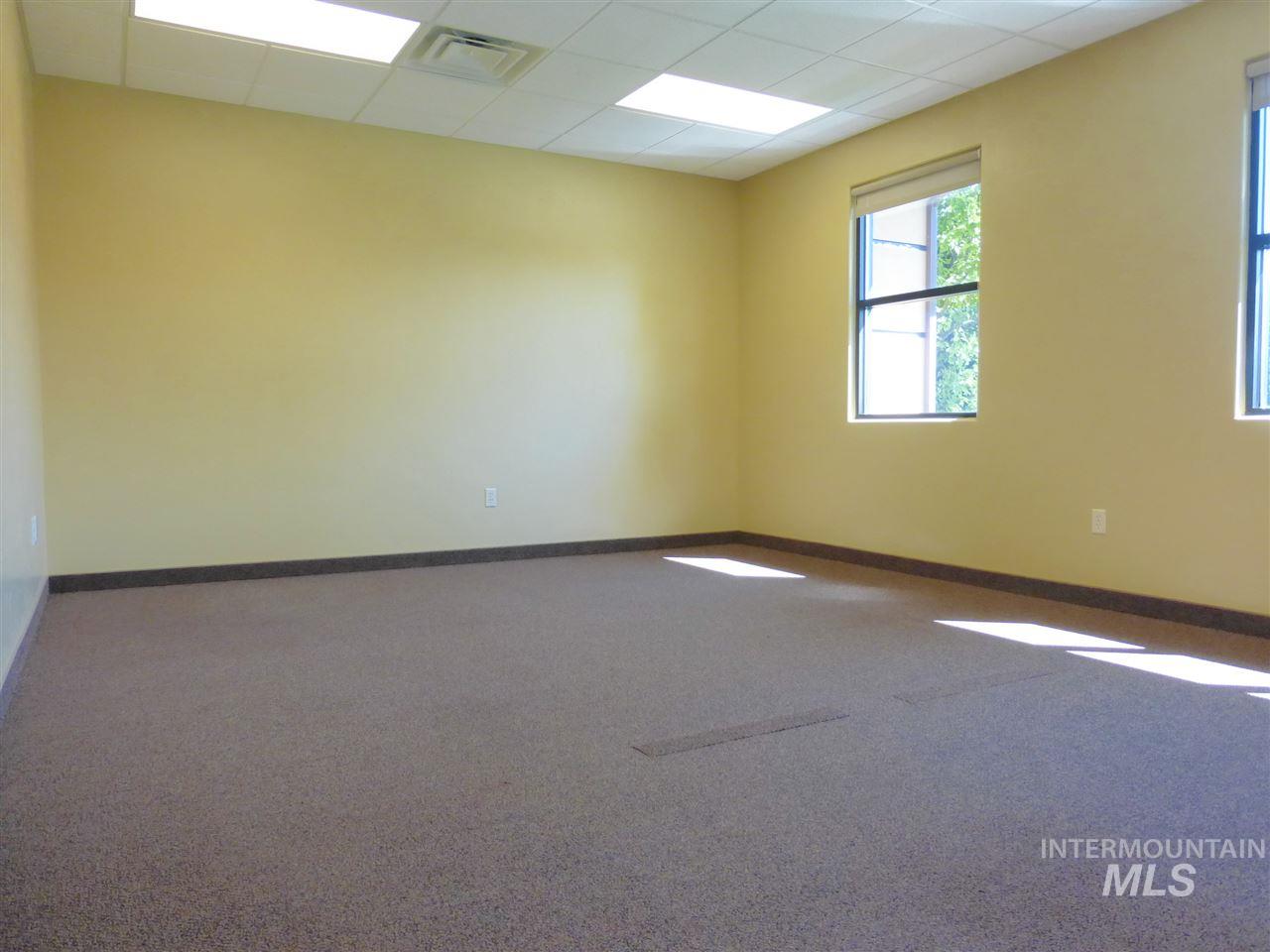 1135 12th Ave Road, Nampa, Idaho 83686, 3 Rooms, Business/Commercial For Sale, Price $14,400, 98969328