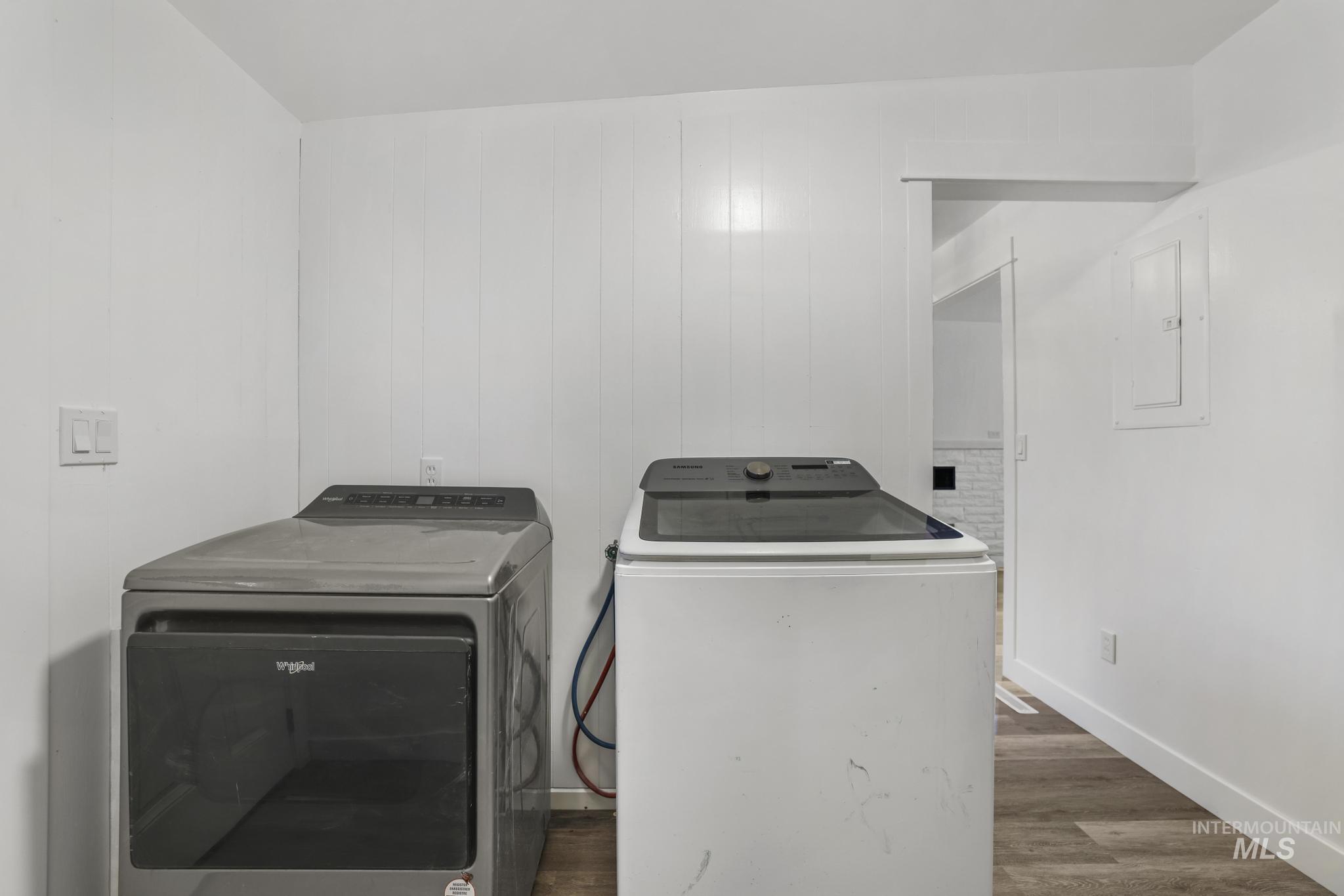 720 14Th Ave N, Buhl, Idaho 83316-1449, 2 Bedrooms, 1 Bathroom, Residential For Sale, Price $282,000,MLS 98969330