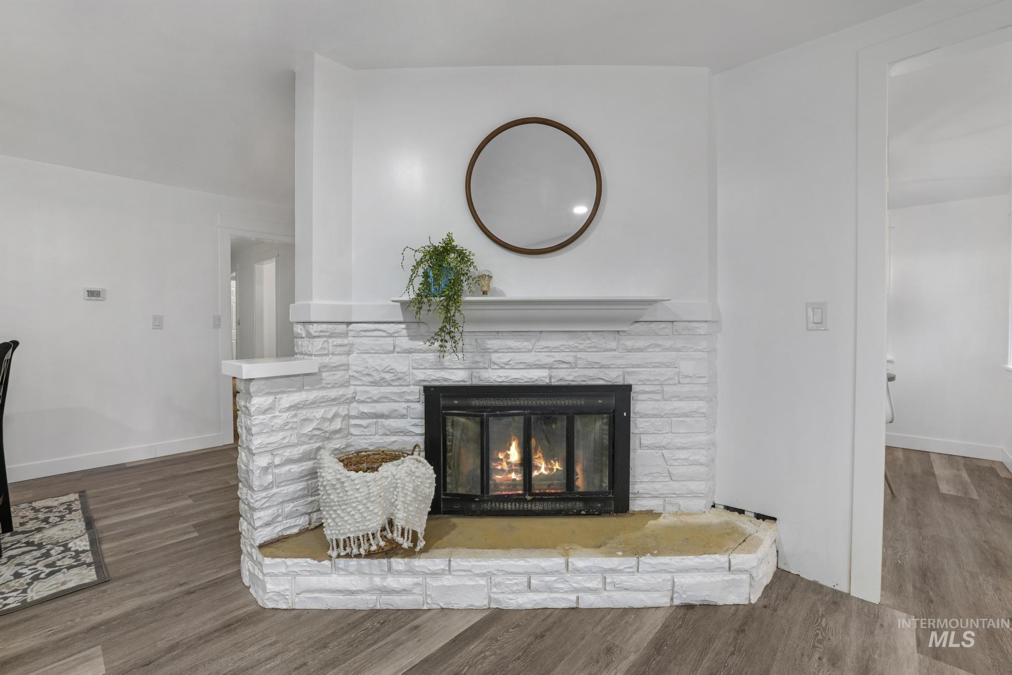 720 14Th Ave N, Buhl, Idaho 83316-1449, 2 Bedrooms, 1 Bathroom, Residential For Sale, Price $282,000,MLS 98969330