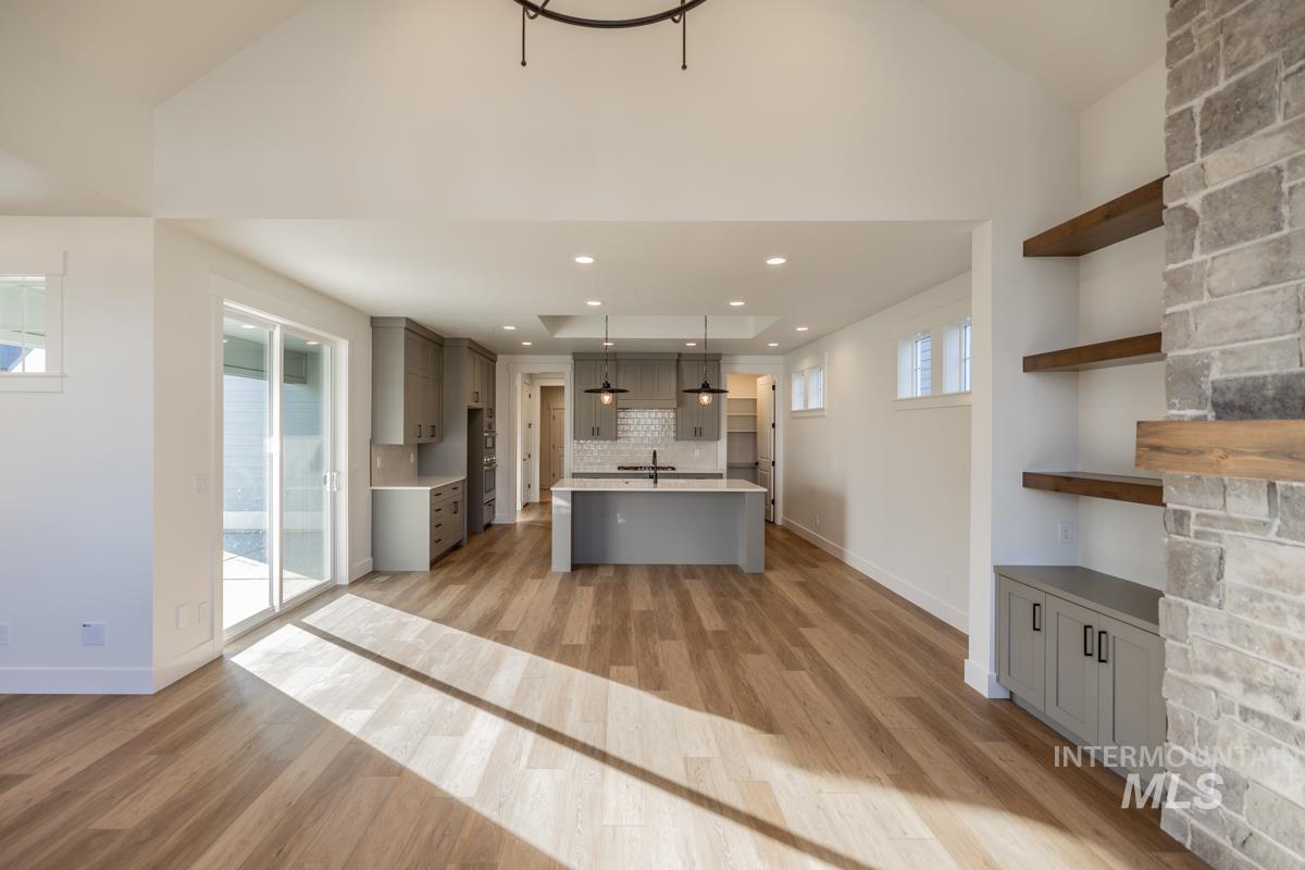 6229 S Hope Ave, Meridian, Idaho 83642, 3 Bedrooms, 2.5 Bathrooms, Residential For Sale, Price $579,900,MLS 98969331