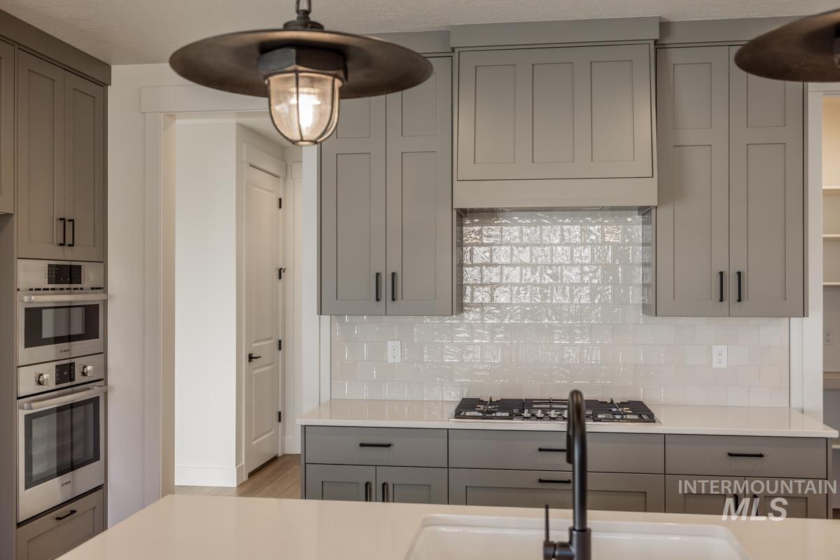 6229 S Hope Ave, Meridian, Idaho 83642, 3 Bedrooms, 2.5 Bathrooms, Residential For Sale, Price $579,900,MLS 98969331