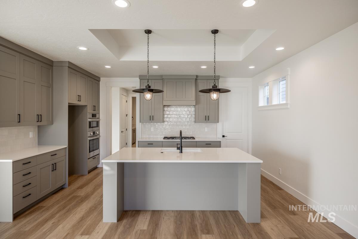 6229 S Hope Ave, Meridian, Idaho 83642, 3 Bedrooms, 2.5 Bathrooms, Residential For Sale, Price $579,900,MLS 98969331