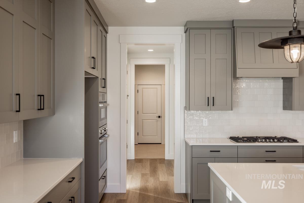 6229 S Hope Ave, Meridian, Idaho 83642, 3 Bedrooms, 2.5 Bathrooms, Residential For Sale, Price $579,900,MLS 98969331