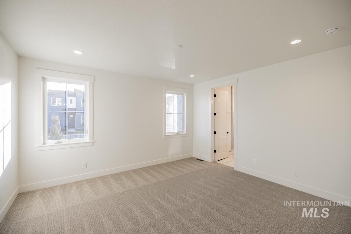 6229 S Hope Ave, Meridian, Idaho 83642, 3 Bedrooms, 2.5 Bathrooms, Residential For Sale, Price $579,900,MLS 98969331