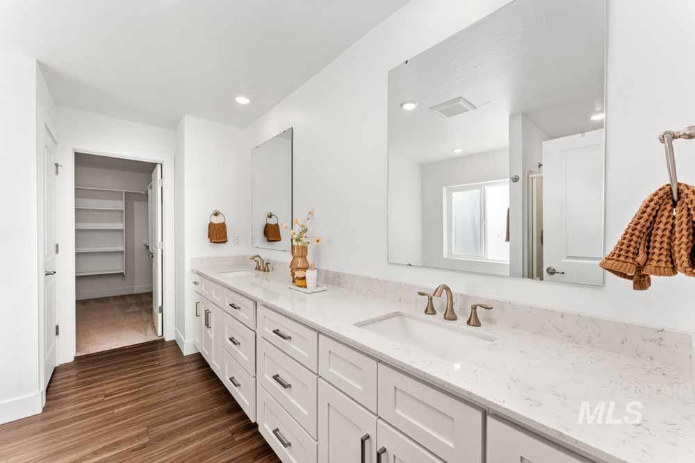 3481 S Siduri Place, Meridian, Idaho 83642, 4 Bedrooms, 2.5 Bathrooms, Residential For Sale, Price $564,900,MLS 98969332