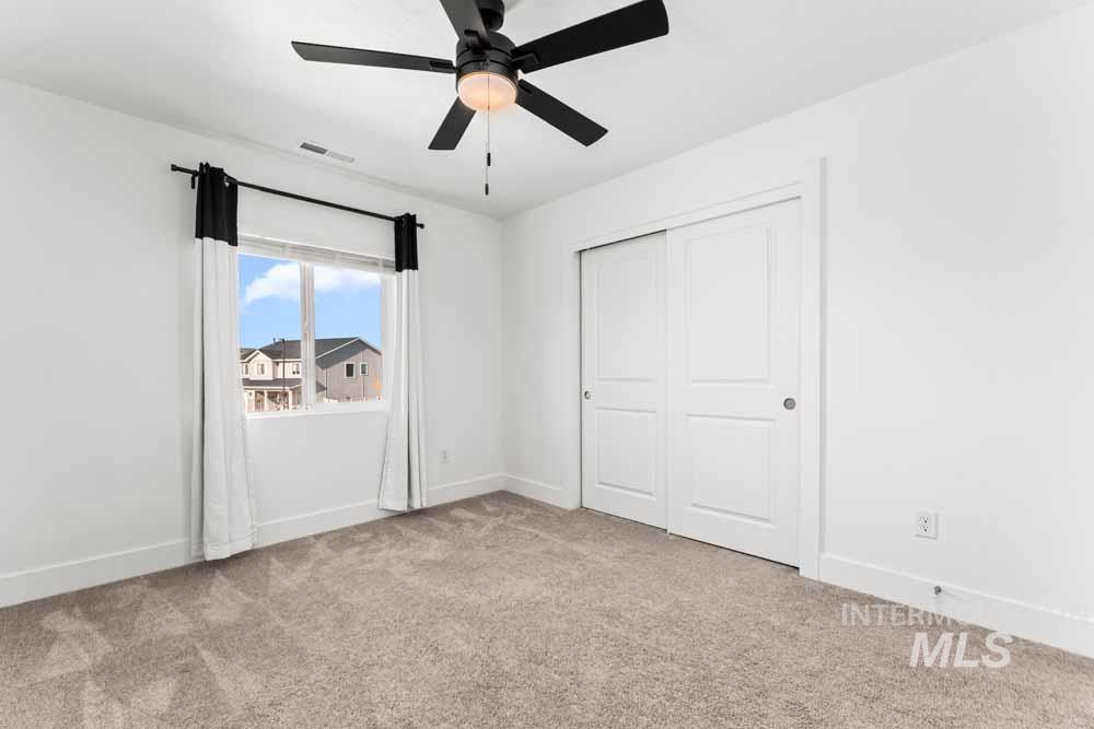 3481 S Siduri Place, Meridian, Idaho 83642, 4 Bedrooms, 2.5 Bathrooms, Residential For Sale, Price $564,900,MLS 98969332