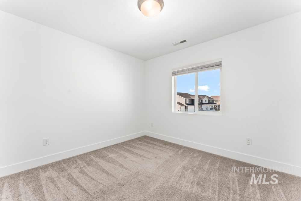 3481 S Siduri Place, Meridian, Idaho 83642, 4 Bedrooms, 2.5 Bathrooms, Residential For Sale, Price $564,900,MLS 98969332