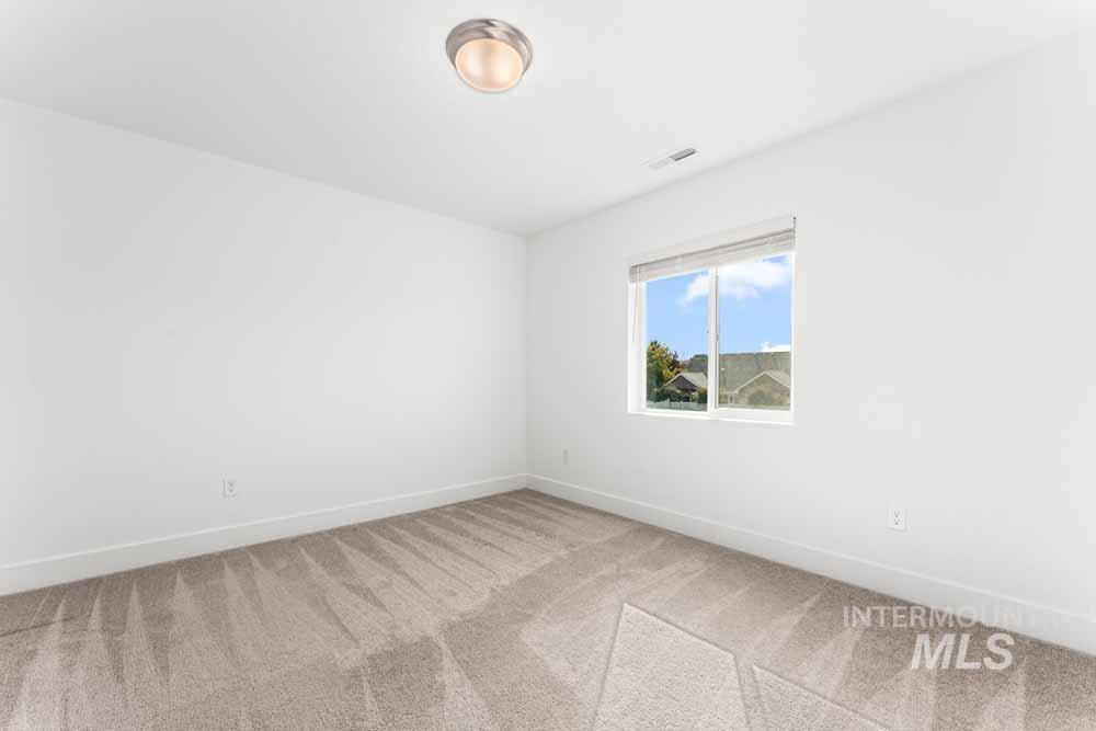 3481 S Siduri Place, Meridian, Idaho 83642, 4 Bedrooms, 2.5 Bathrooms, Residential For Sale, Price $564,900,MLS 98969332