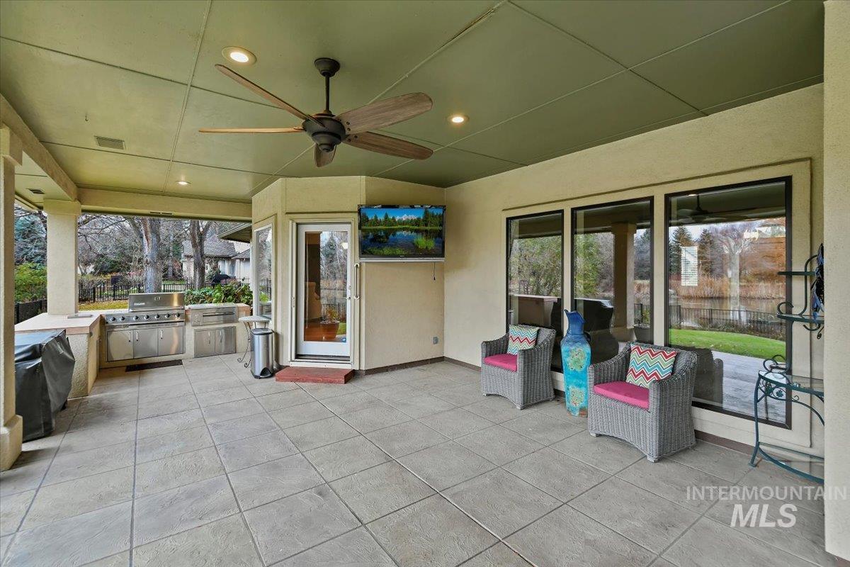 5280 N Lakemont Ln, Garden City, Idaho 83714, 3 Bedrooms, 2.5 Bathrooms, Residential For Sale, Price $1,585,000,MLS 98969335