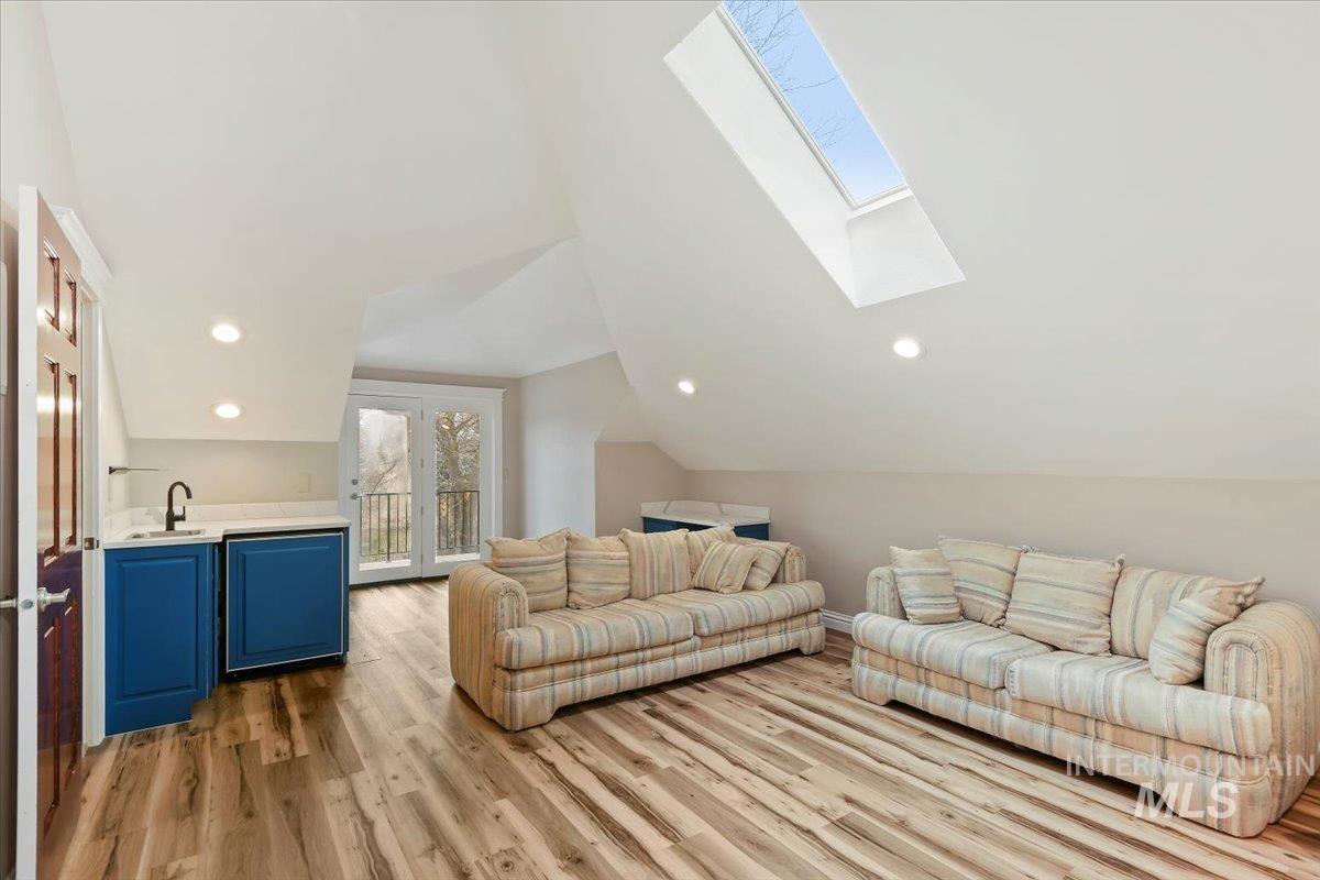 5280 N Lakemont Ln, Garden City, Idaho 83714, 3 Bedrooms, 2.5 Bathrooms, Residential For Sale, Price $1,585,000,MLS 98969335