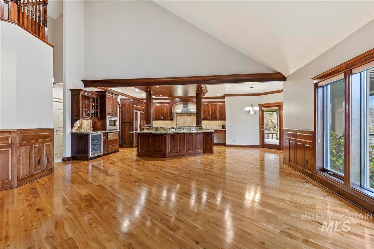 5280 N Lakemont Ln, Garden City, Idaho 83714, 3 Bedrooms, 2.5 Bathrooms, Residential For Sale, Price $1,585,000,MLS 98969335