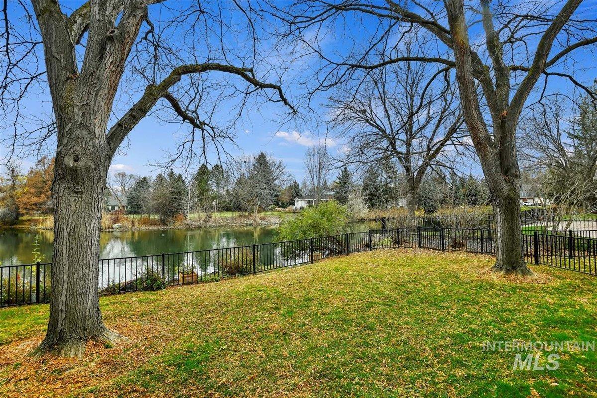 5280 N Lakemont Ln, Garden City, Idaho 83714, 3 Bedrooms, 2.5 Bathrooms, Residential For Sale, Price $1,585,000,MLS 98969335