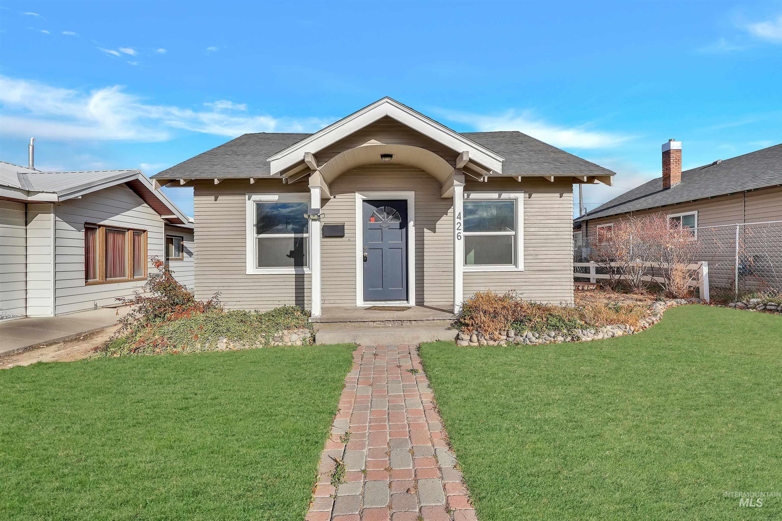 426 9th Ave N., Buhl, Idaho 83316, 3 Bedrooms, 1 Bathroom, Residential For Sale, Price $235,000,MLS 98969338