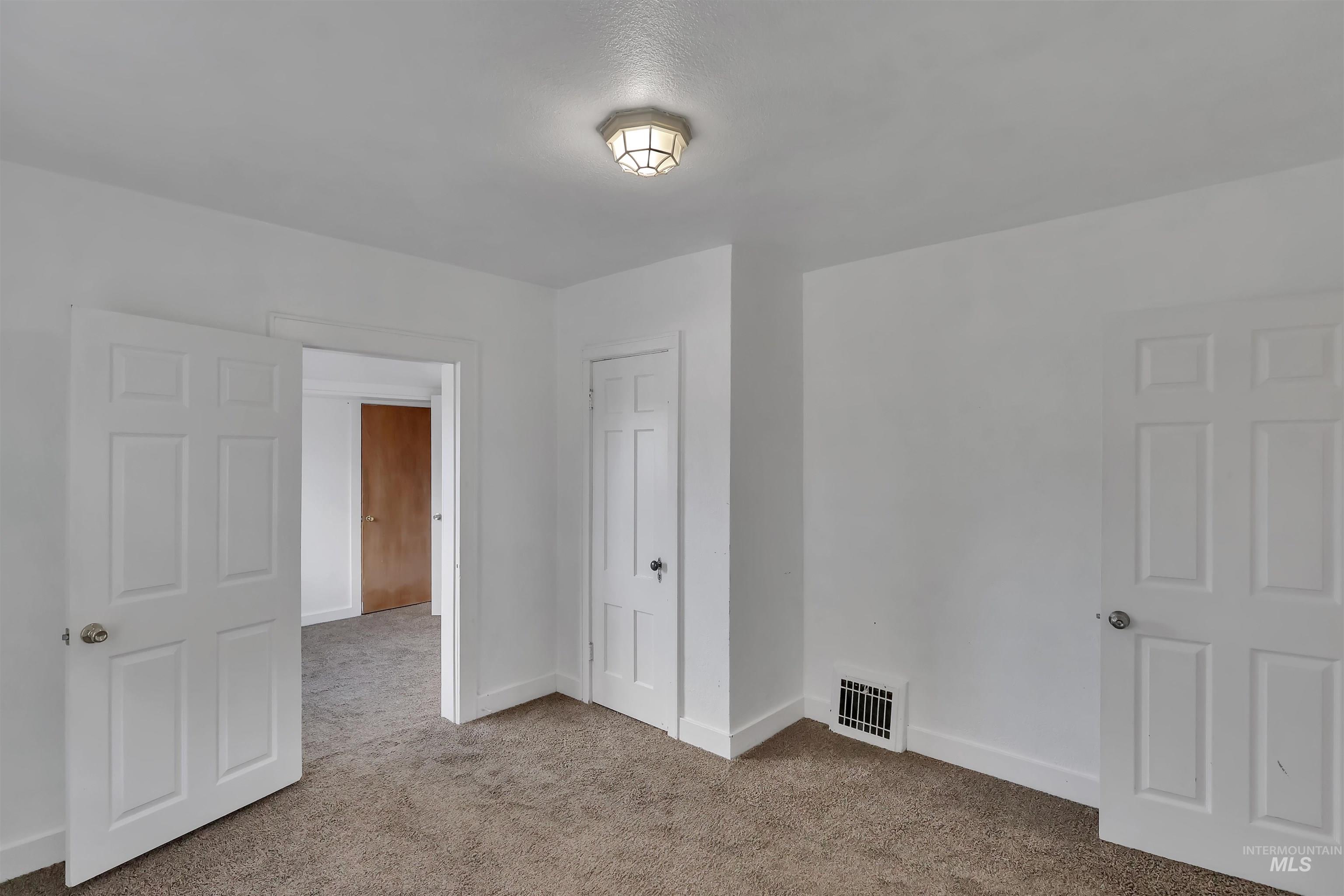 426 9th Ave N., Buhl, Idaho 83316, 3 Bedrooms, 1 Bathroom, Residential For Sale, Price $235,000,MLS 98969338