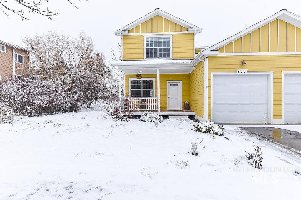 617 Britton Ln., Moscow, Idaho 83843, 3 Bedrooms, 2.5 Bathrooms, Residential For Sale, Price $379,500,MLS 98969341