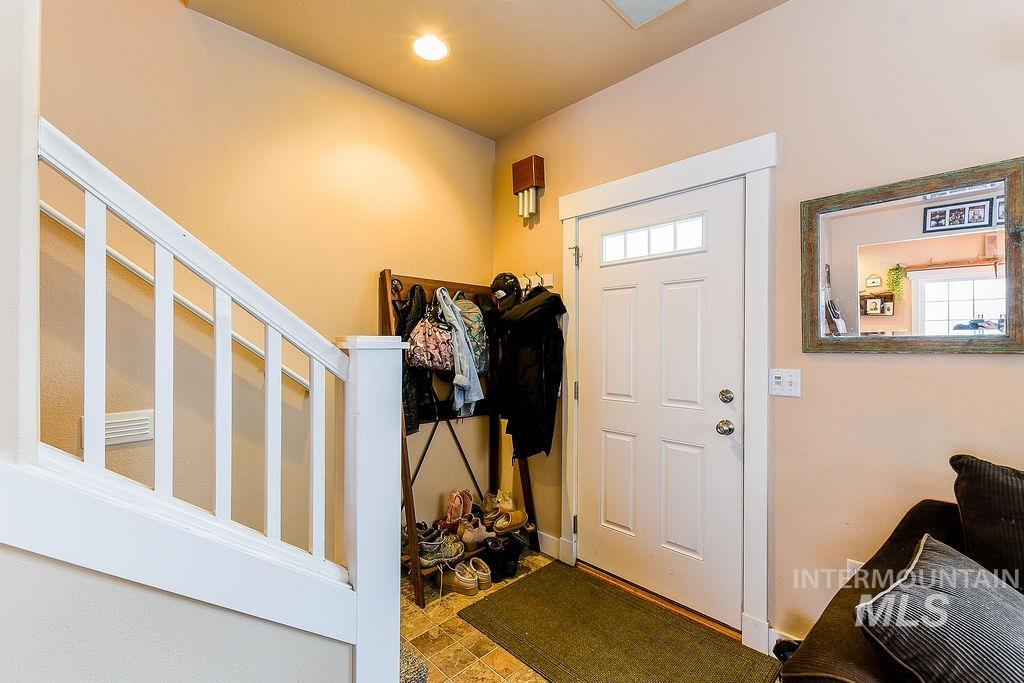 617 Britton Ln., Moscow, Idaho 83843, 3 Bedrooms, 2.5 Bathrooms, Residential For Sale, Price $379,500,MLS 98969341