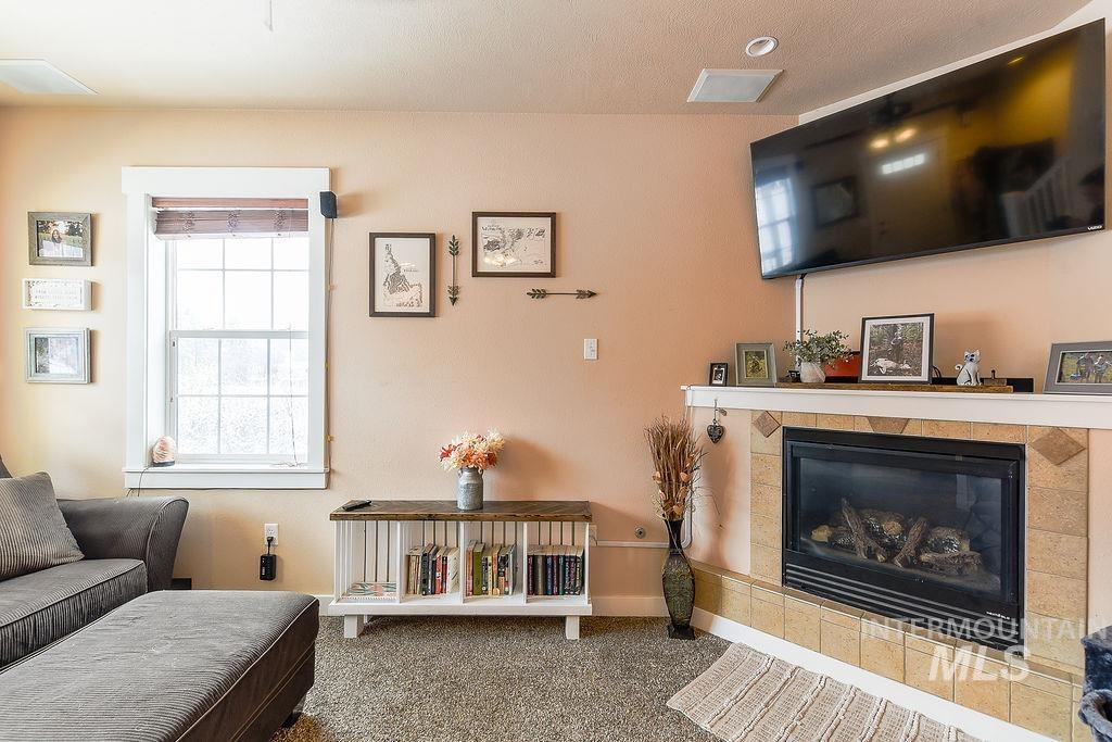 617 Britton Ln., Moscow, Idaho 83843, 3 Bedrooms, 2.5 Bathrooms, Residential For Sale, Price $379,500,MLS 98969341