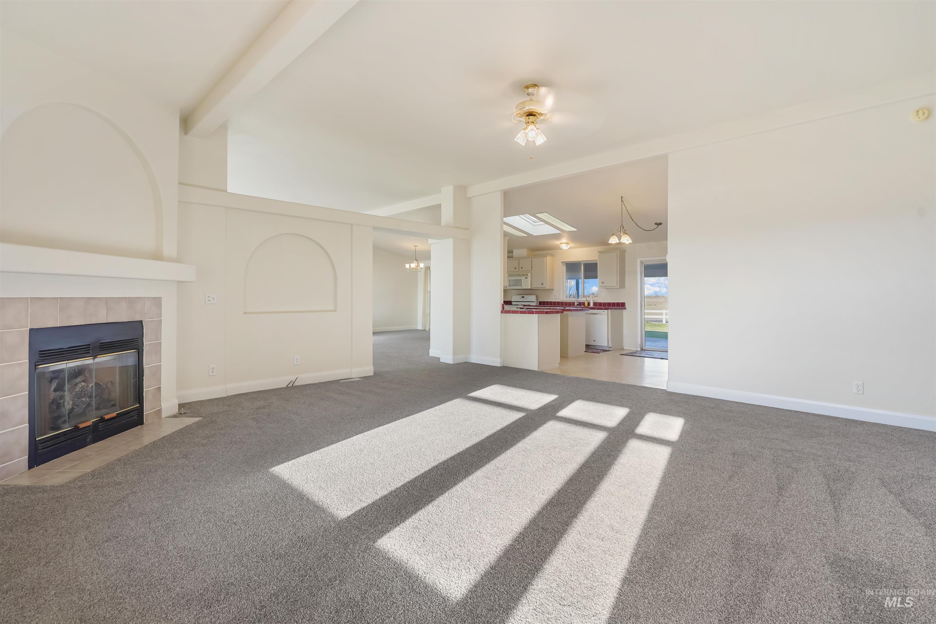 70 N 750 W, Paul, Idaho 83347, 3 Bedrooms, 2.5 Bathrooms, Residential For Sale, Price $450,000,MLS 98969342