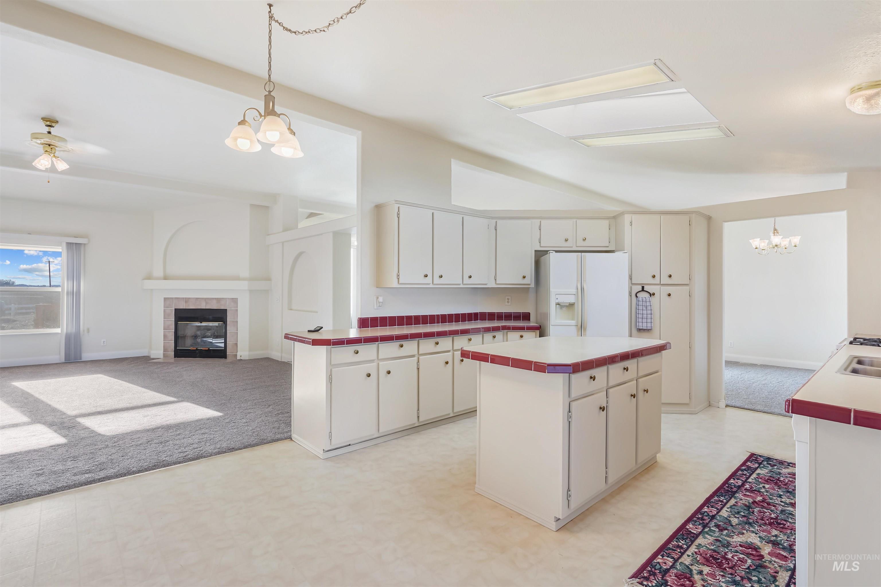 70 N 750 W, Paul, Idaho 83347, 3 Bedrooms, 2.5 Bathrooms, Residential For Sale, Price $450,000,MLS 98969342