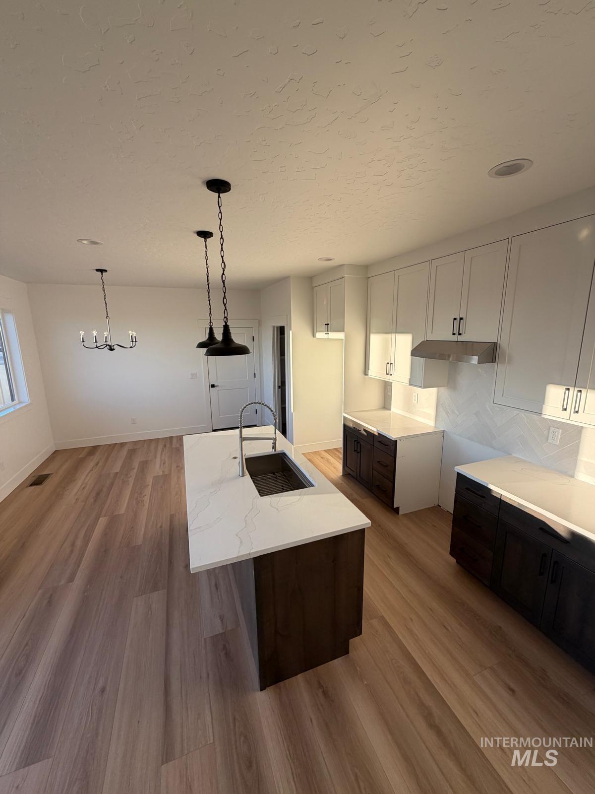 280 E Mayfield springs blvd, Mayfield, Idaho 83716, 3 Bedrooms, 2.5 Bathrooms, Residential For Sale, Price $549,987,MLS 98969344