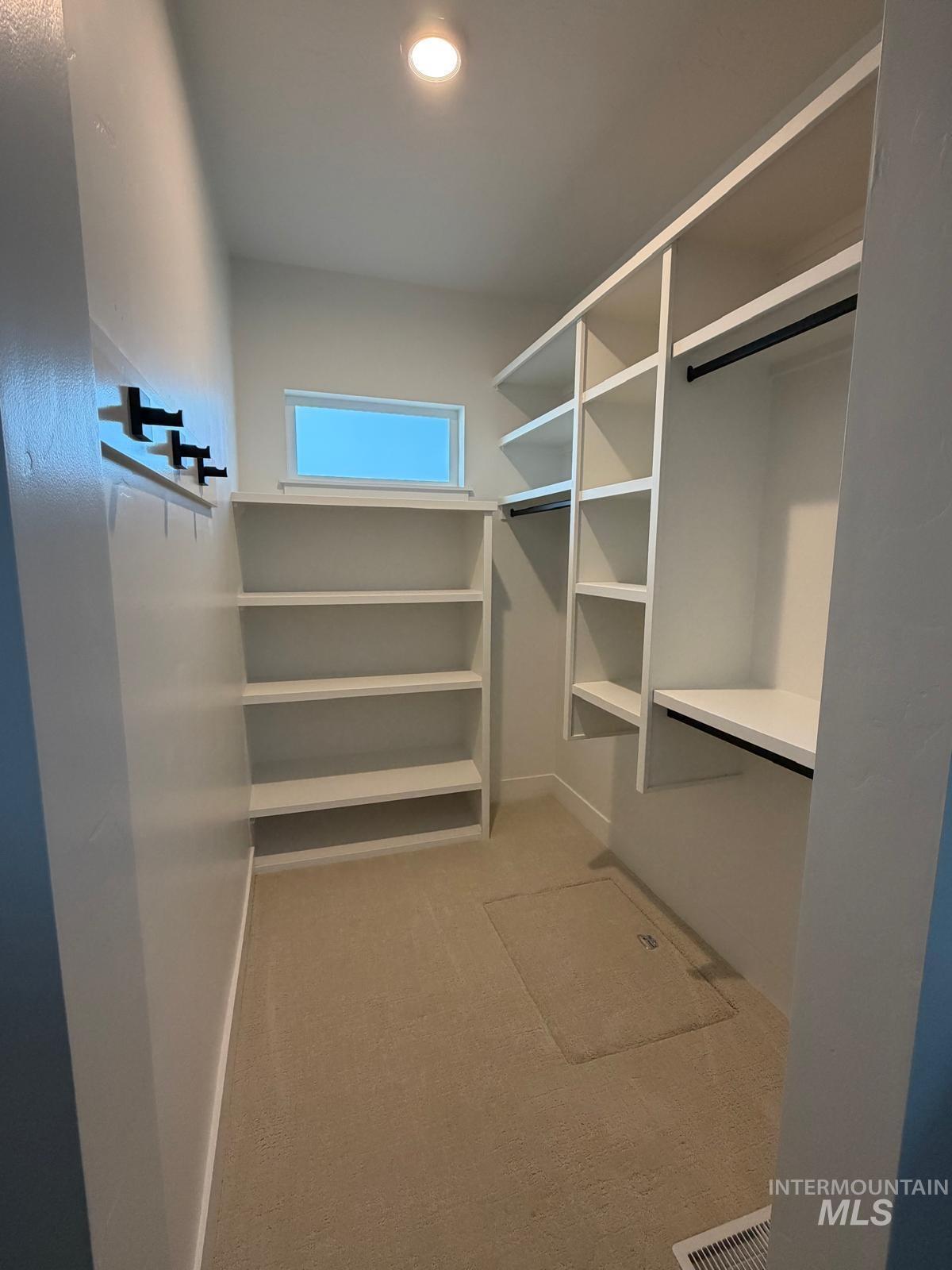 280 E Mayfield springs blvd, Mayfield, Idaho 83716, 3 Bedrooms, 2.5 Bathrooms, Residential For Sale, Price $549,987,MLS 98969344