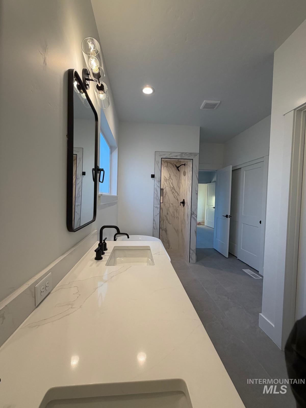 280 E Mayfield springs blvd, Mayfield, Idaho 83716, 3 Bedrooms, 2.5 Bathrooms, Residential For Sale, Price $549,987,MLS 98969344