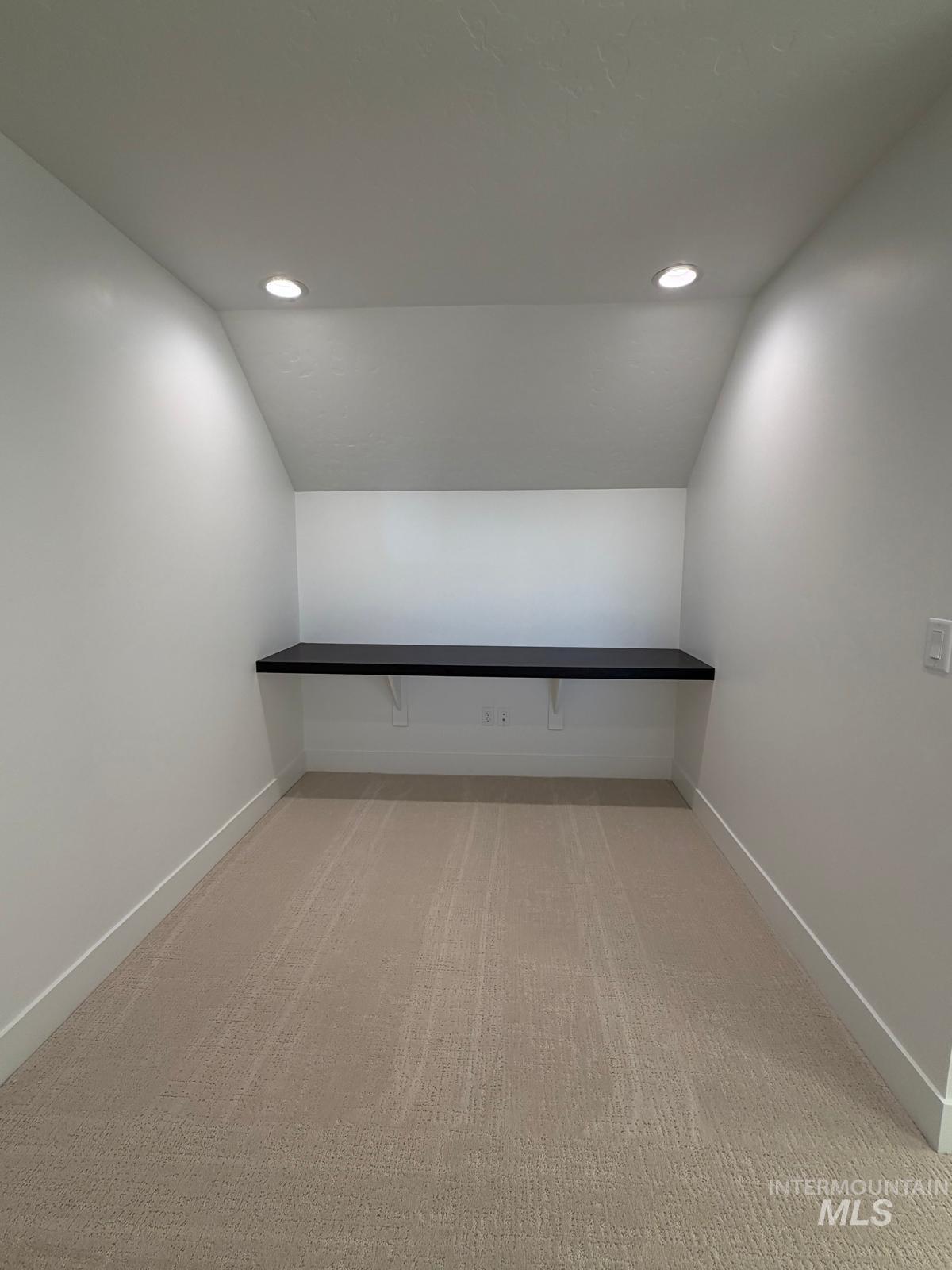 280 E Mayfield springs blvd, Mayfield, Idaho 83716, 3 Bedrooms, 2.5 Bathrooms, Residential For Sale, Price $549,987,MLS 98969344