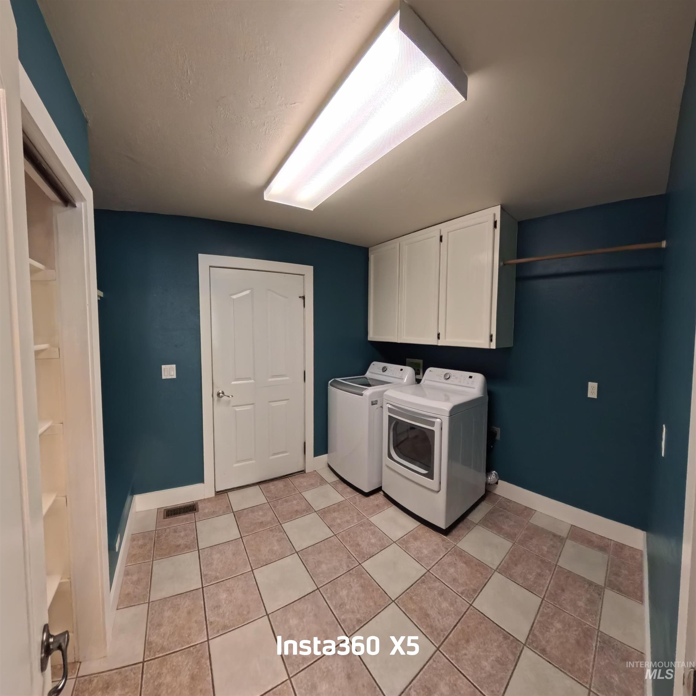 891 N Pointe Dr, Twin Falls, Idaho 83301, 5 Bedrooms, 3 Bathrooms, Residential For Sale, Price $575,000,MLS 98969345