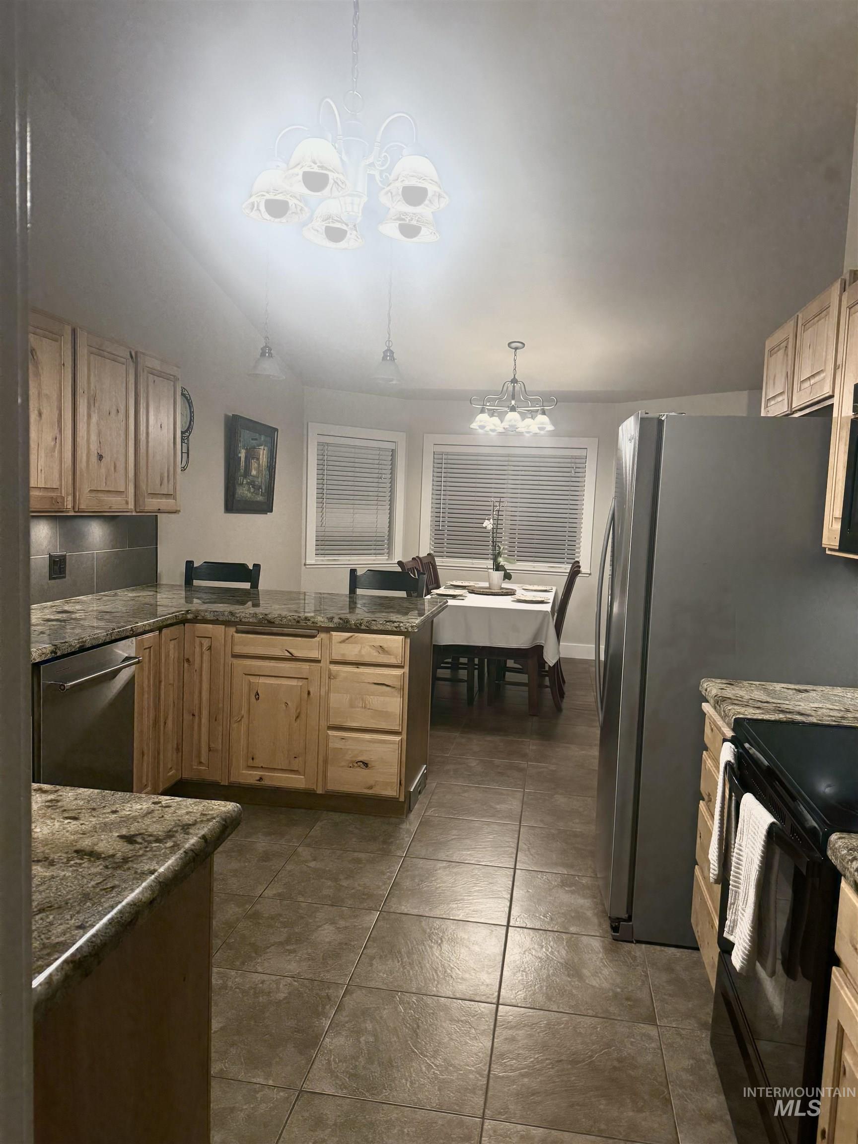 891 N Pointe Dr, Twin Falls, Idaho 83301, 5 Bedrooms, 3 Bathrooms, Residential For Sale, Price $599,900,MLS 98969345