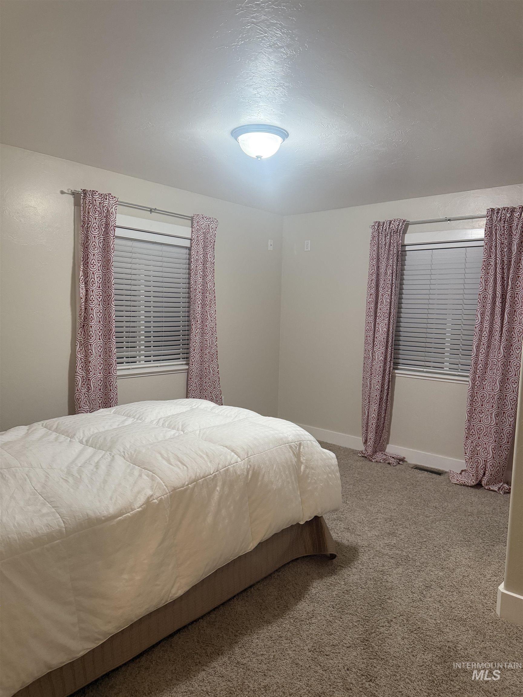 891 N Pointe Dr, Twin Falls, Idaho 83301, 5 Bedrooms, 3 Bathrooms, Residential For Sale, Price $599,900,MLS 98969345